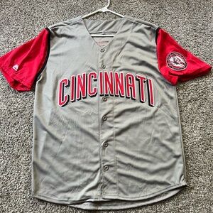 Ken Griffey Jr REDS jersey SIZE MEDIUM